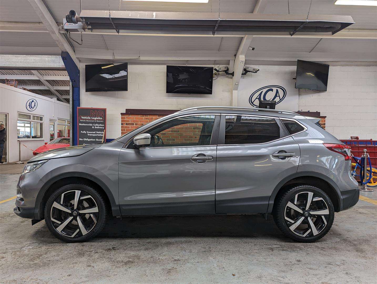 <p>2017 NISSAN QASHQAI TEKNA + DCI CVT</p>