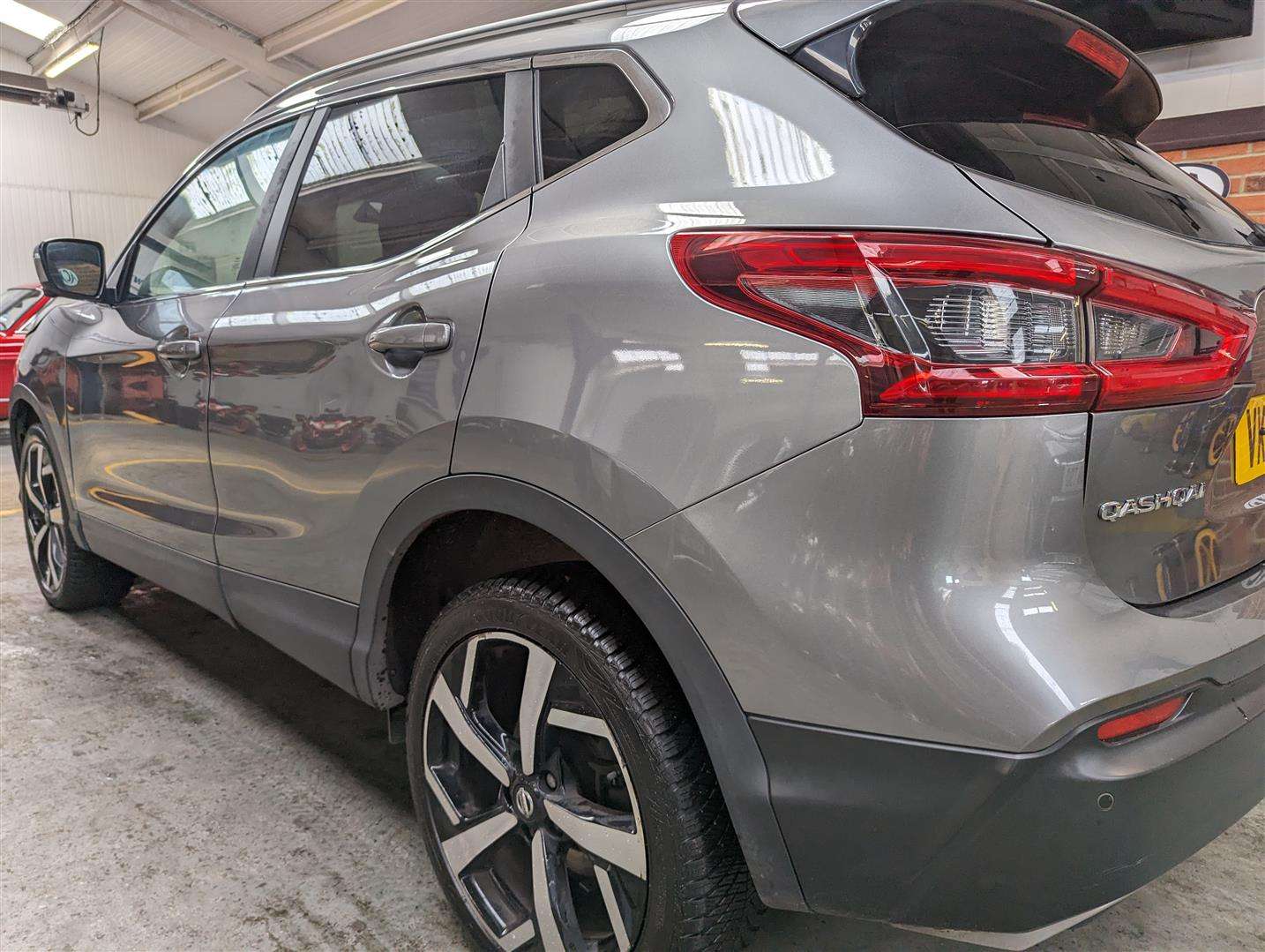 <p>2017 NISSAN QASHQAI TEKNA + DCI CVT</p>