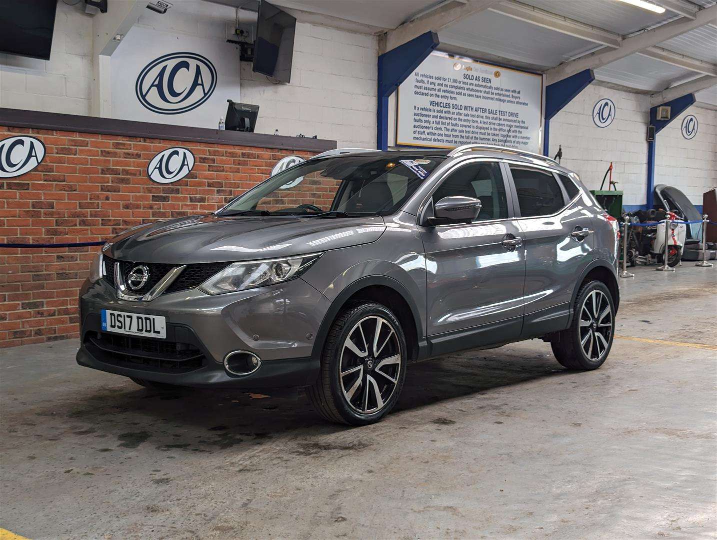 <p>2017 NISSAN QASHQAI TEKNA DCI</p>