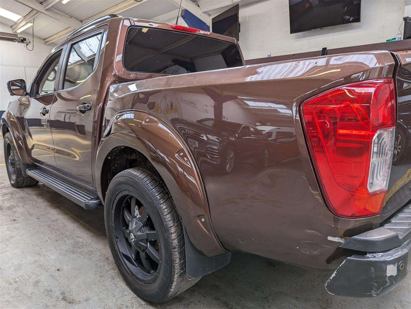 <p>2017 NISSAN NAVARA TEKNA DCI AUTO</p>