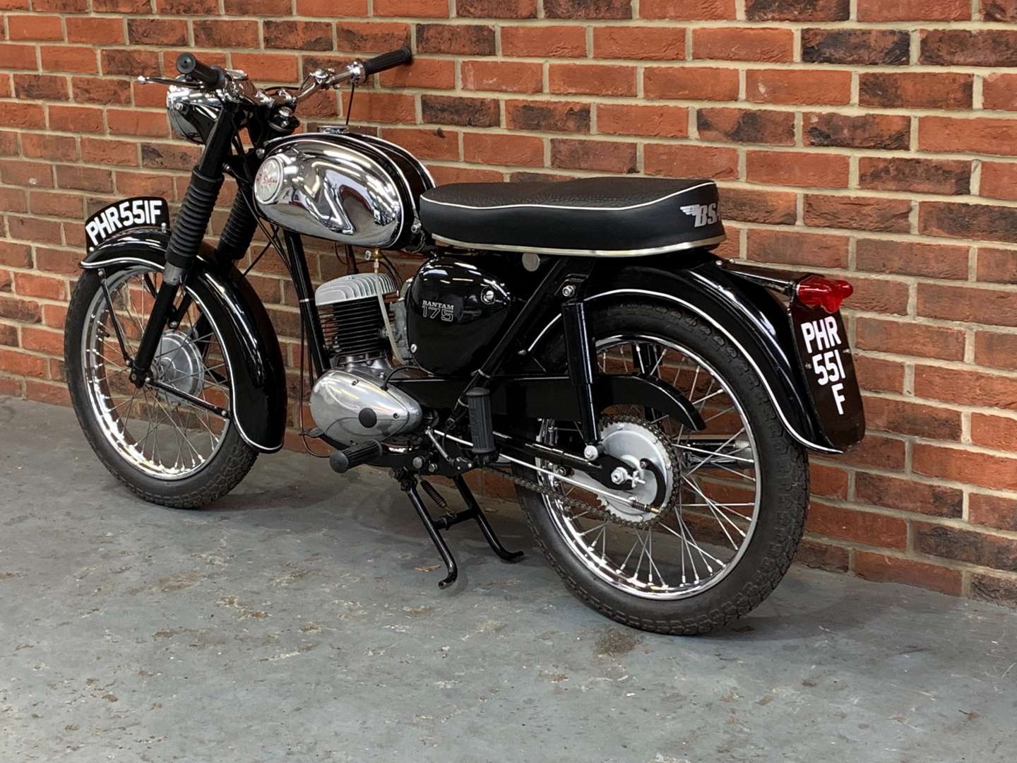 <p>1968 BSA BANTAM D14/4</p>