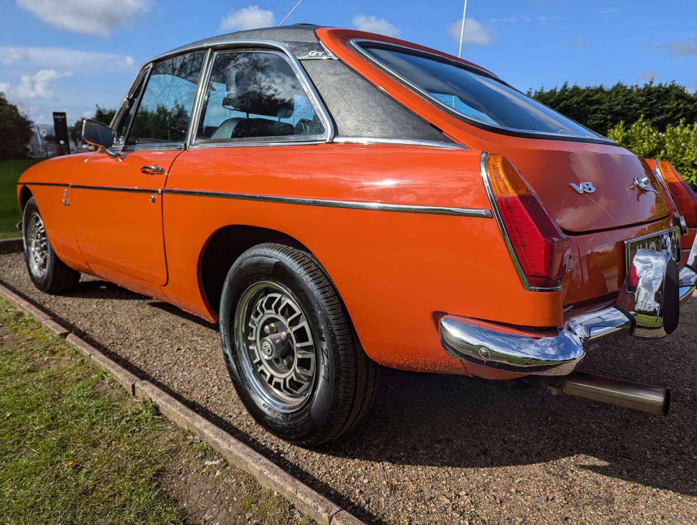 <p>1975 MG B GT V8</p>