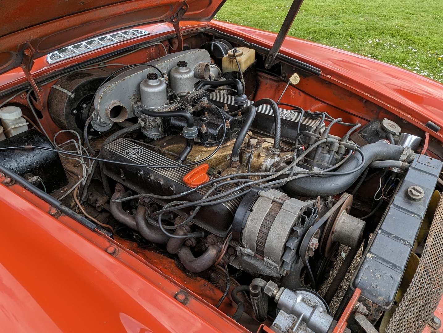 <p>1975 MG B GT V8</p>