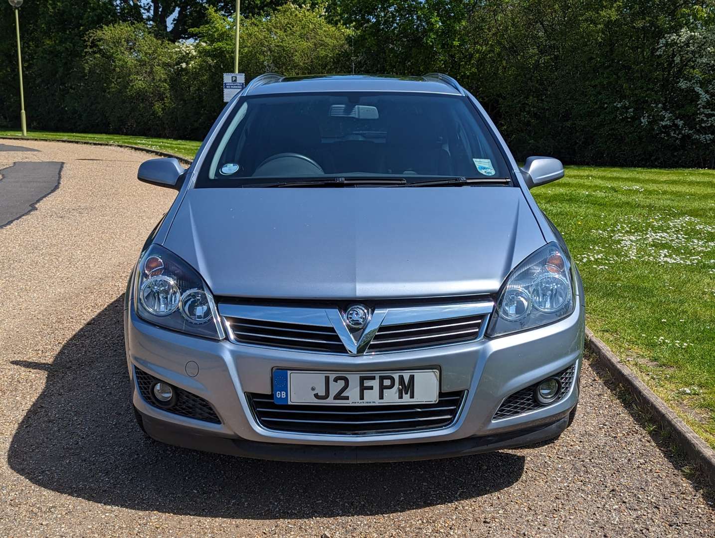 <p>2009 VAUXHALL ASTRA 1.8 SRI ESTATE 23,277 MILES</p>