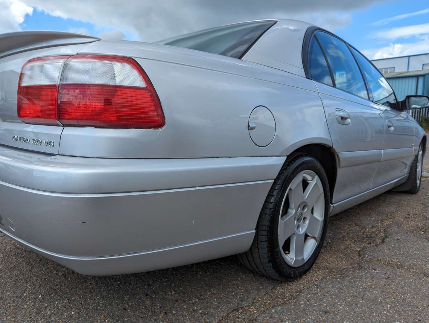 <p>2000 VAUXHALL OMEGA MV6 3.0 AUTO</p>