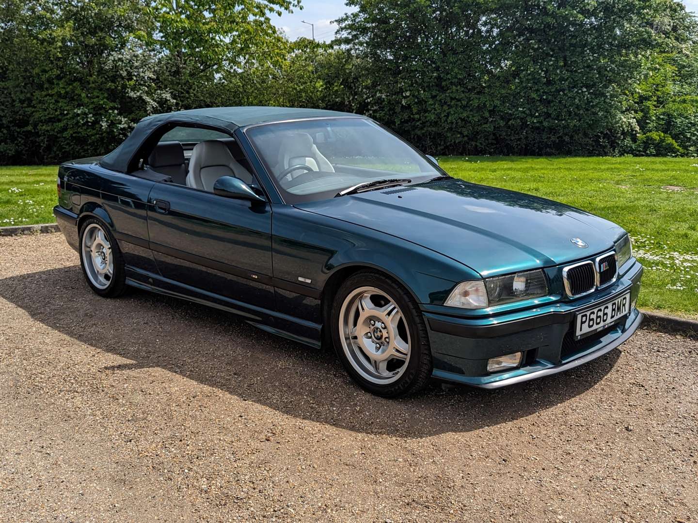 <p>1997 BMW M3 EVOLUTION</p>