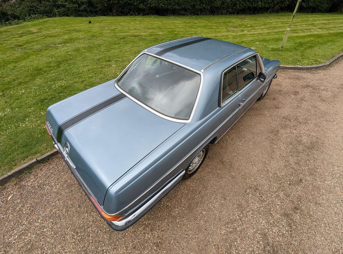 <p>1974 MERCEDES C114 280C LHD</p>