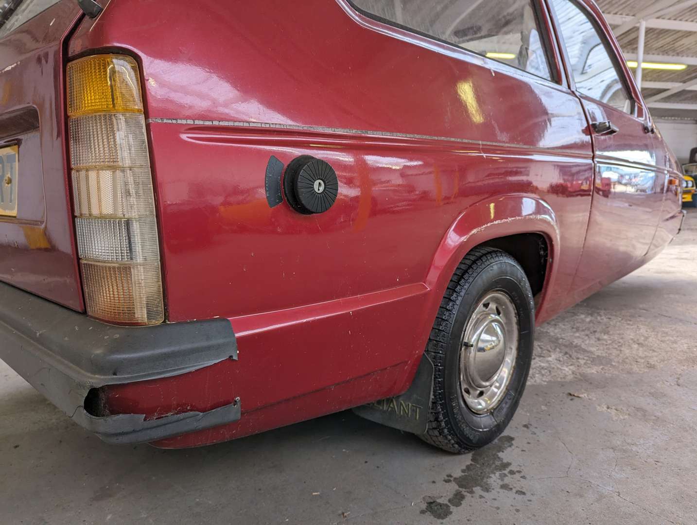 <p>1993 RELIANT ROBIN LX</p>