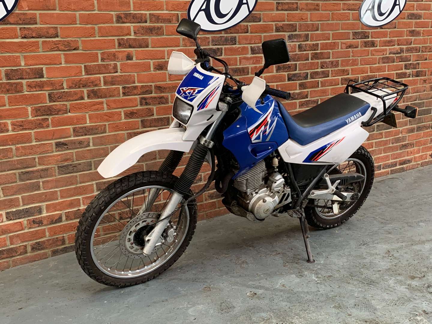 <p>1999 YAMAHA XT 600 E</p>