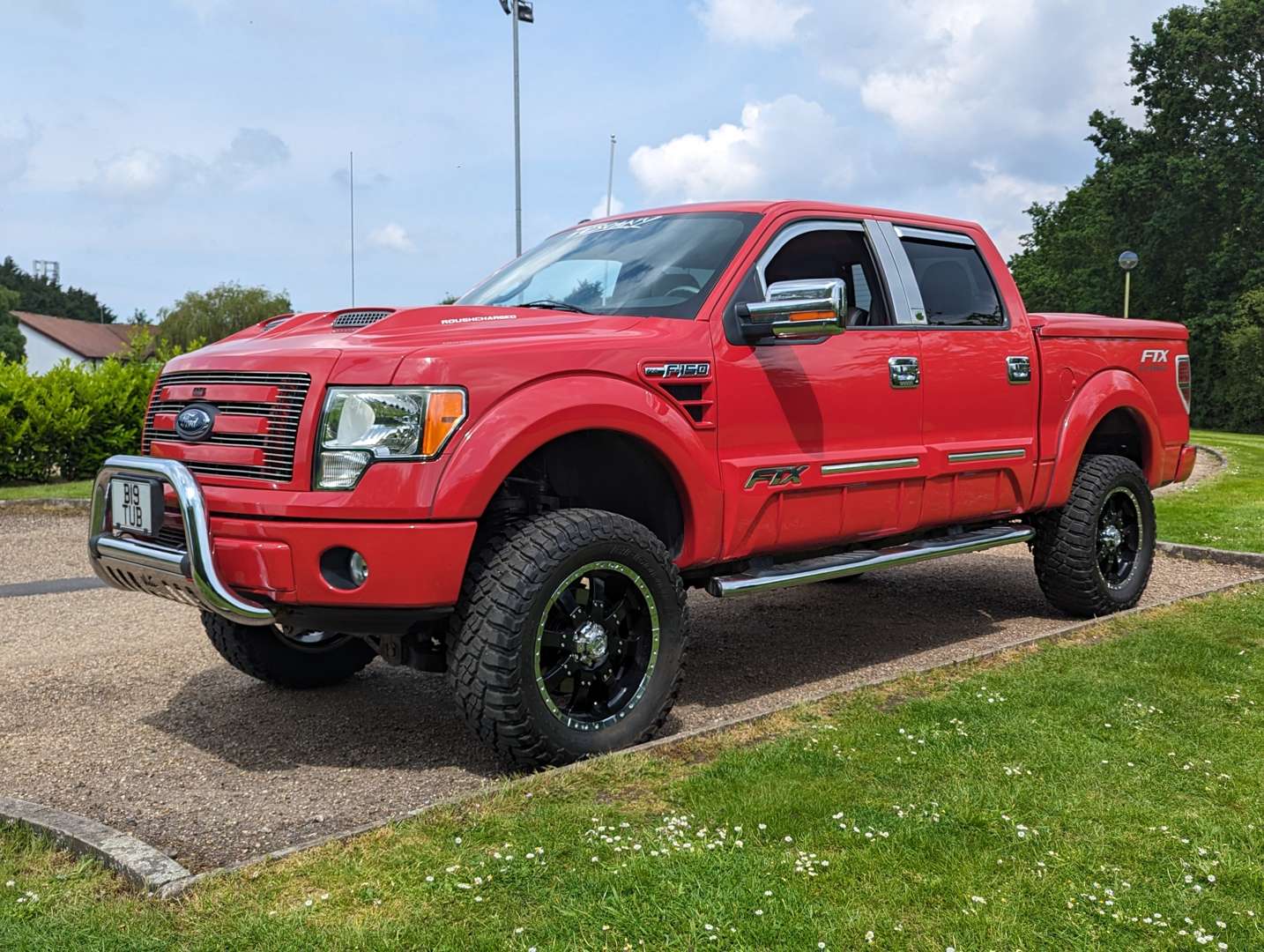 <p>2010 FORD F150 5.4 V8 PICK-UP LHD</p>