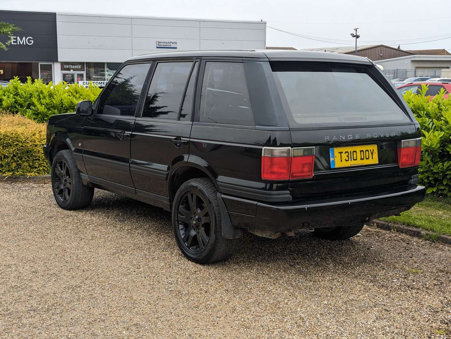 <p>1999 RANGE ROVER 4.6 HSE AUTO</p>