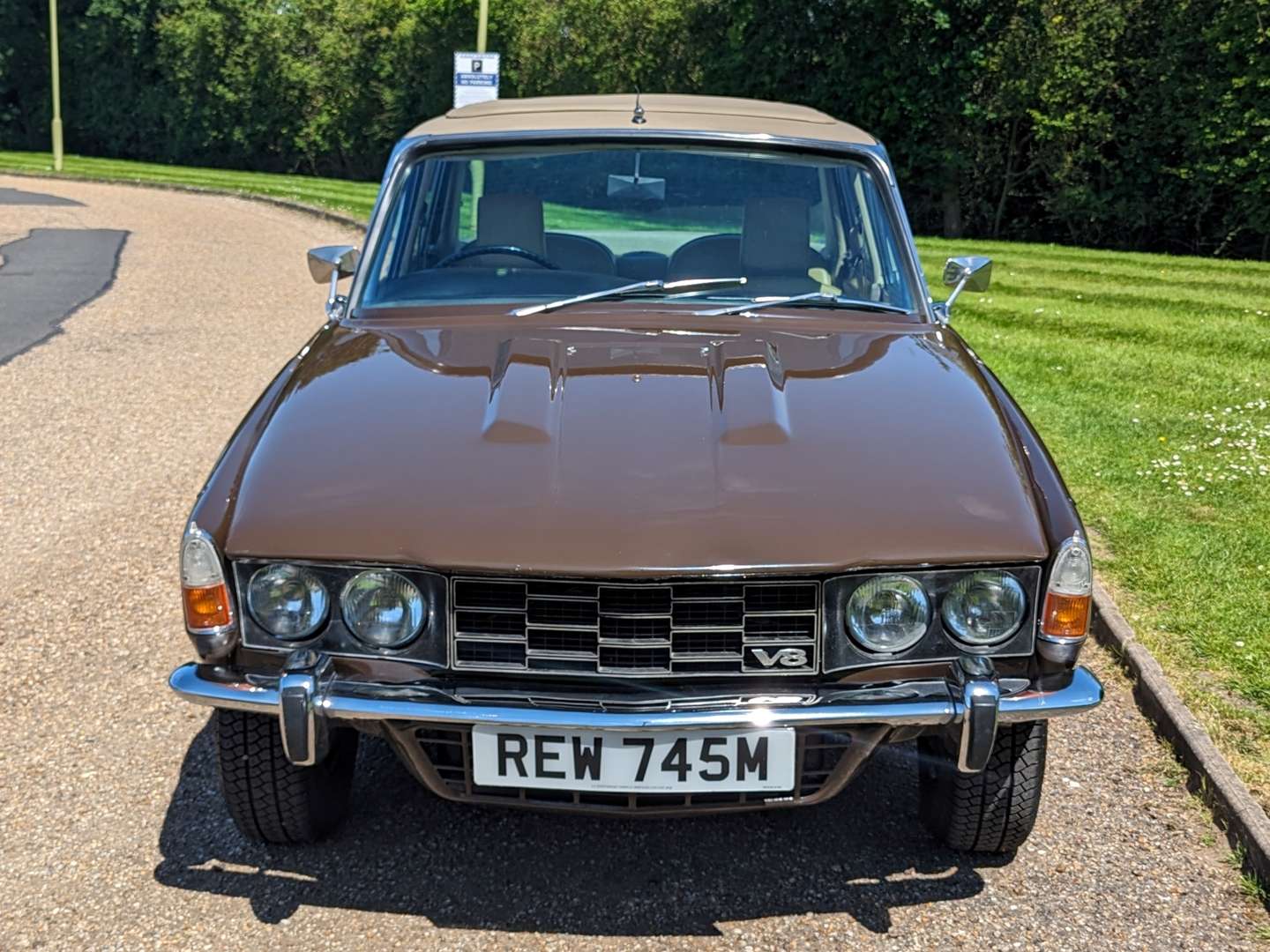 <p>1974 ROVER P6 3500 AUTO&nbsp;</p>