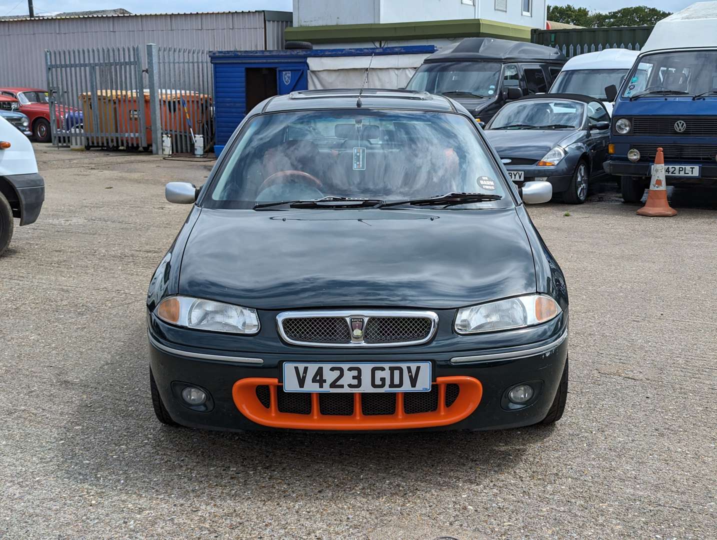 <p>1999 ROVER 200 BRM</p>