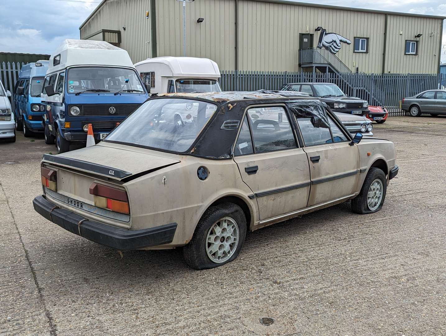 <p>1988 SKODA 130 GL</p>