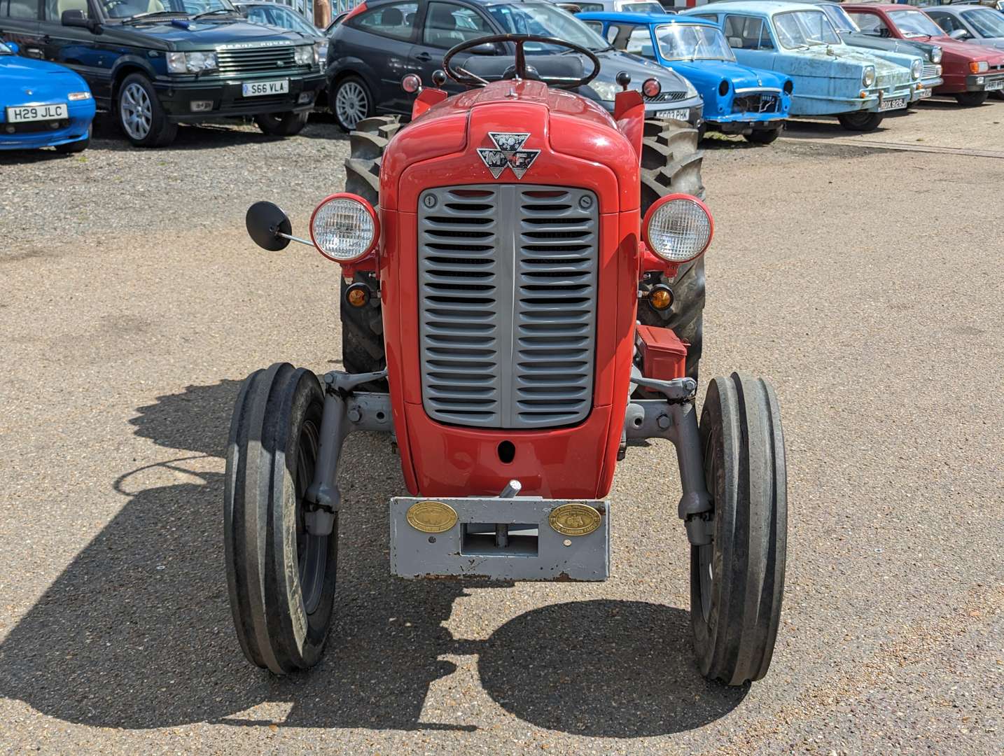 <p>1959 MASSEY FERGUSON 35 VINEYARD 4.0 DIESEL</p>