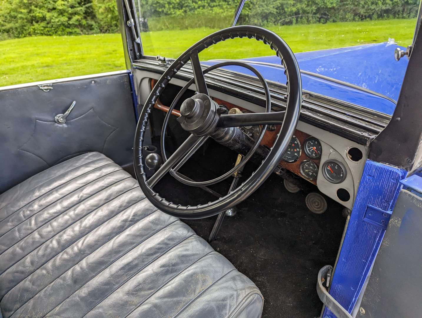 <p>1933 AUSTIN 16/6 HARROW DOCTORS COUPE&nbsp;</p>