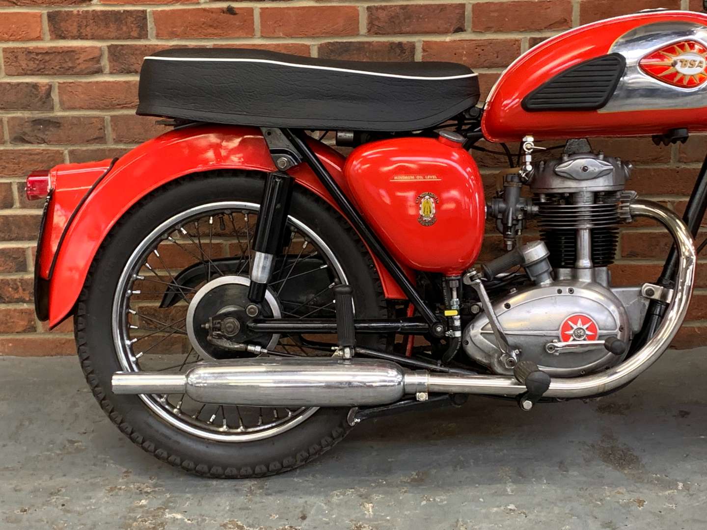 <p>1964 BSA C15 250CC</p>