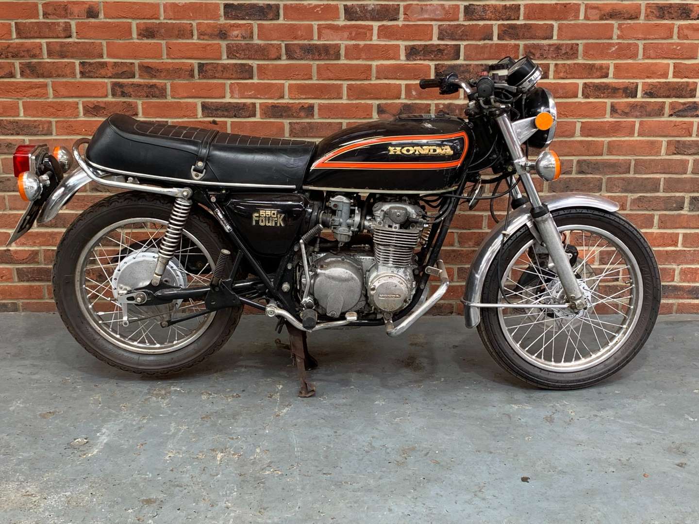 <p>1977 HONDA CB550K</p>