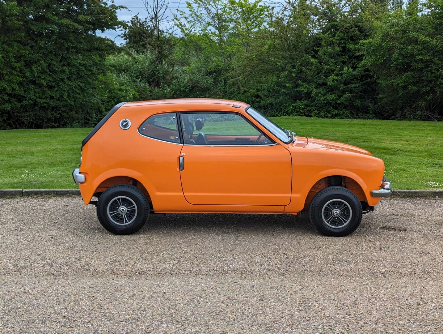 <p>1972 HONDA Z600 COUPE&nbsp;</p>