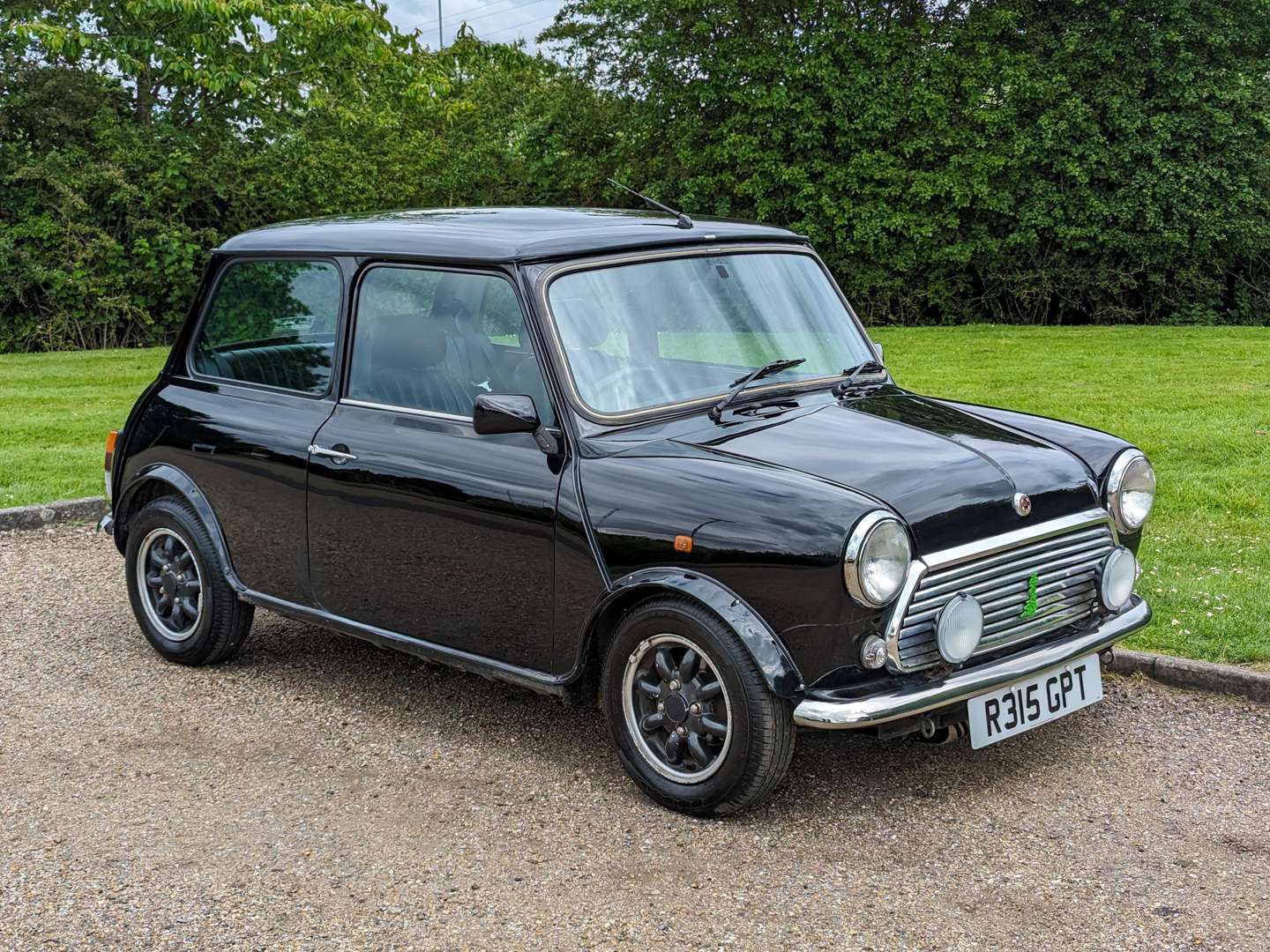 <p>1998 ROVER MINI PAUL SMITH</p>