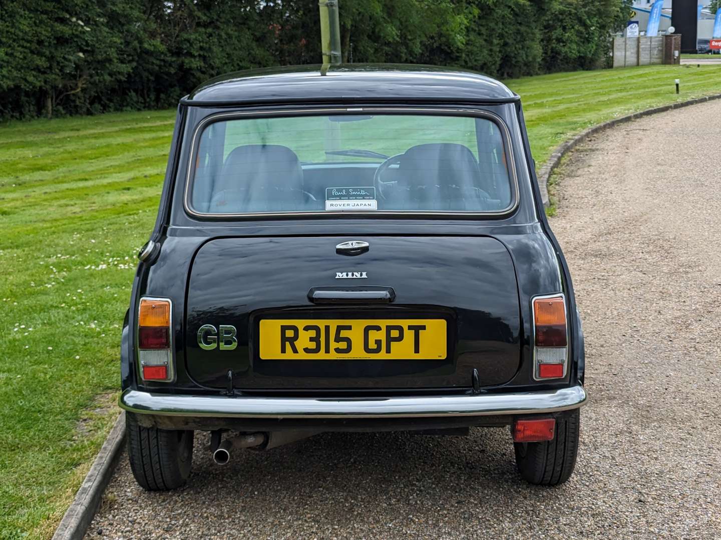 <p>1998 ROVER MINI PAUL SMITH</p>