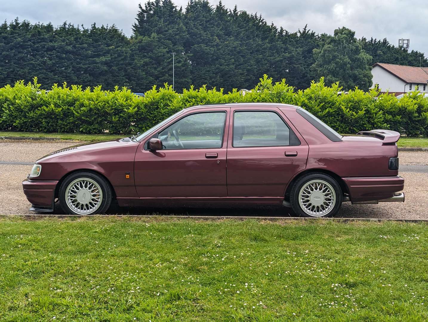 <p>1993 FORD SIERRA SAPPHIRE COSWORTH</p>