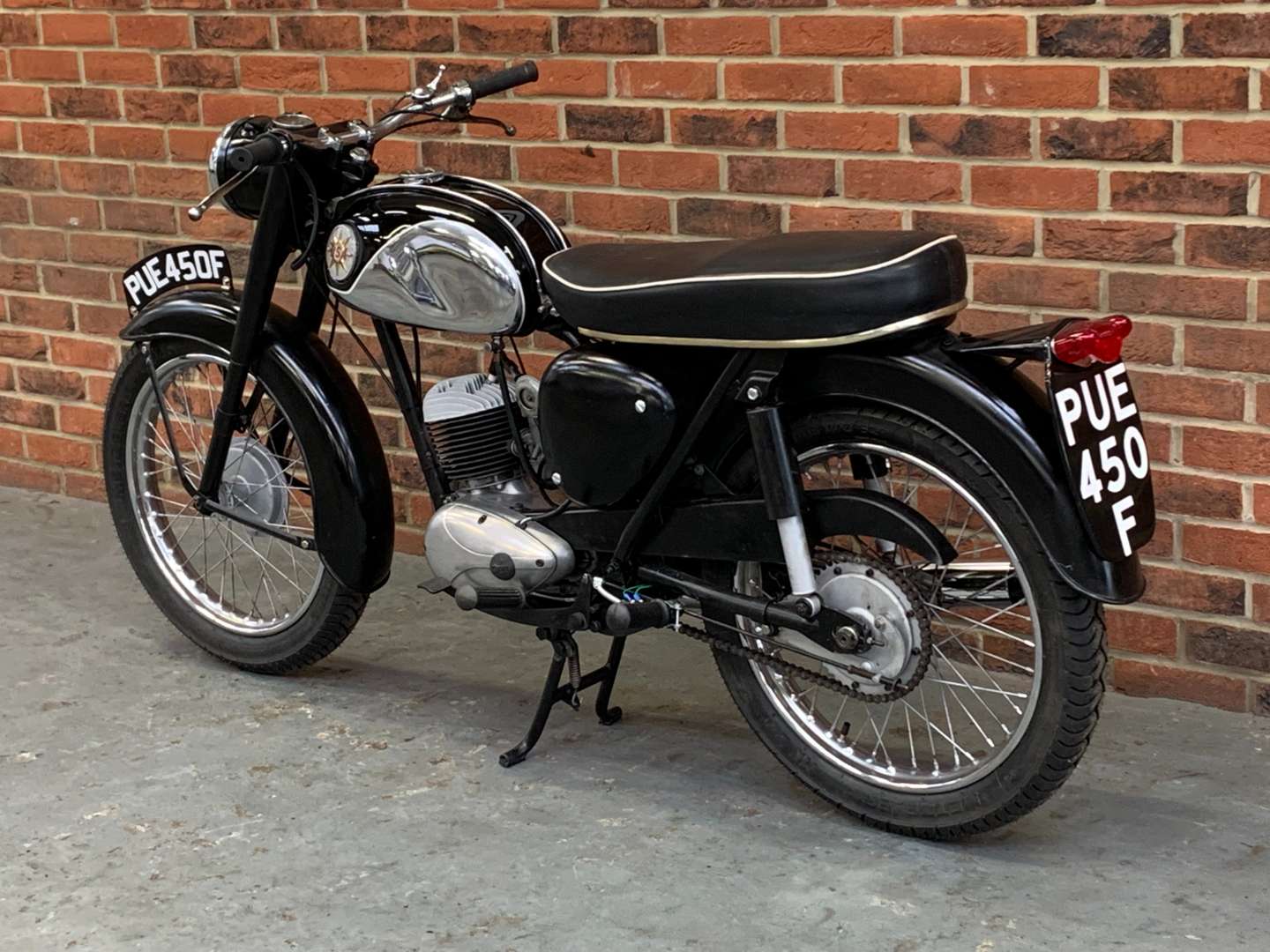 <p>1968 BSA BANTAM TYPE D14/4</p>