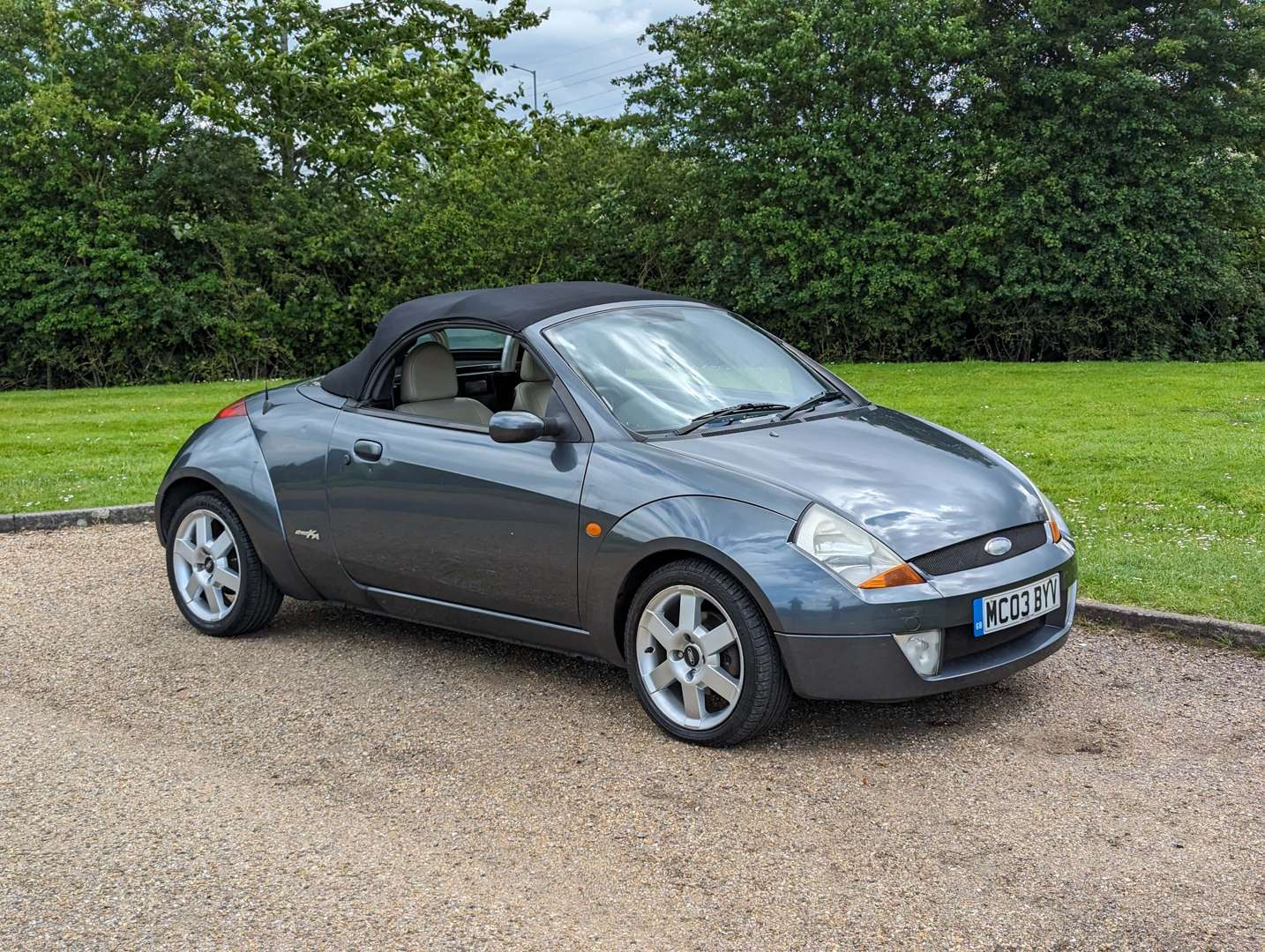 <p>2003 FORD STREETKA LUXURY</p>