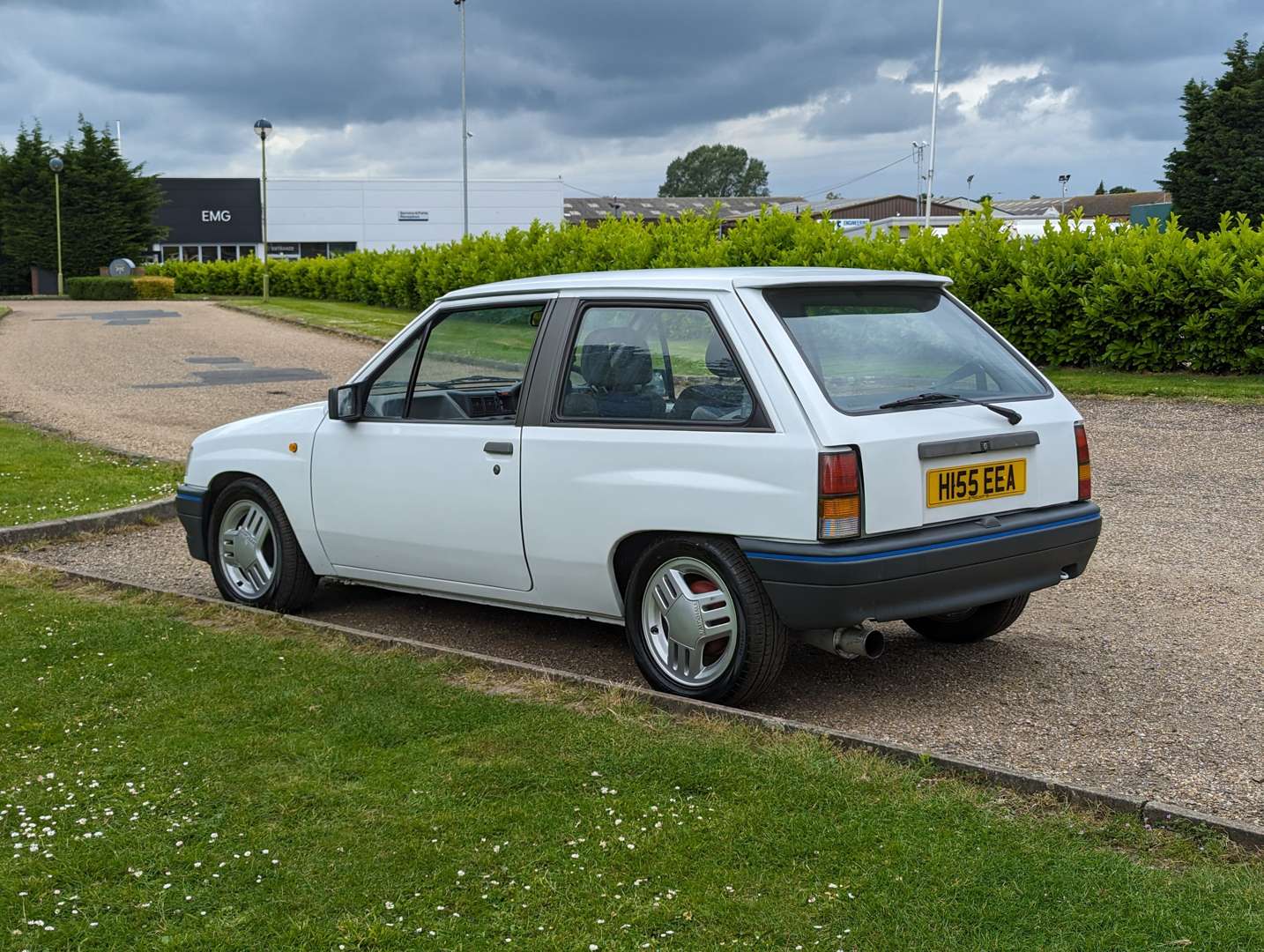 <p>1991 VAUXHALL NOVA SR</p>