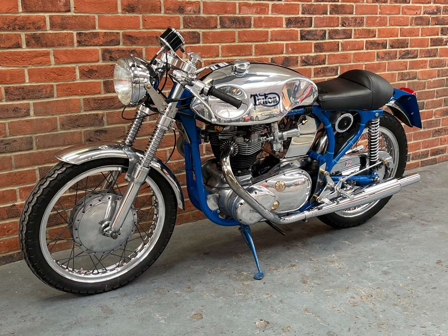 <p>1965 NORTON TRITON&nbsp;</p>