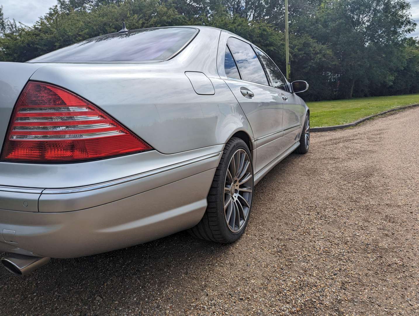 <p>2003 MERCEDES S600 L AUTO</p>