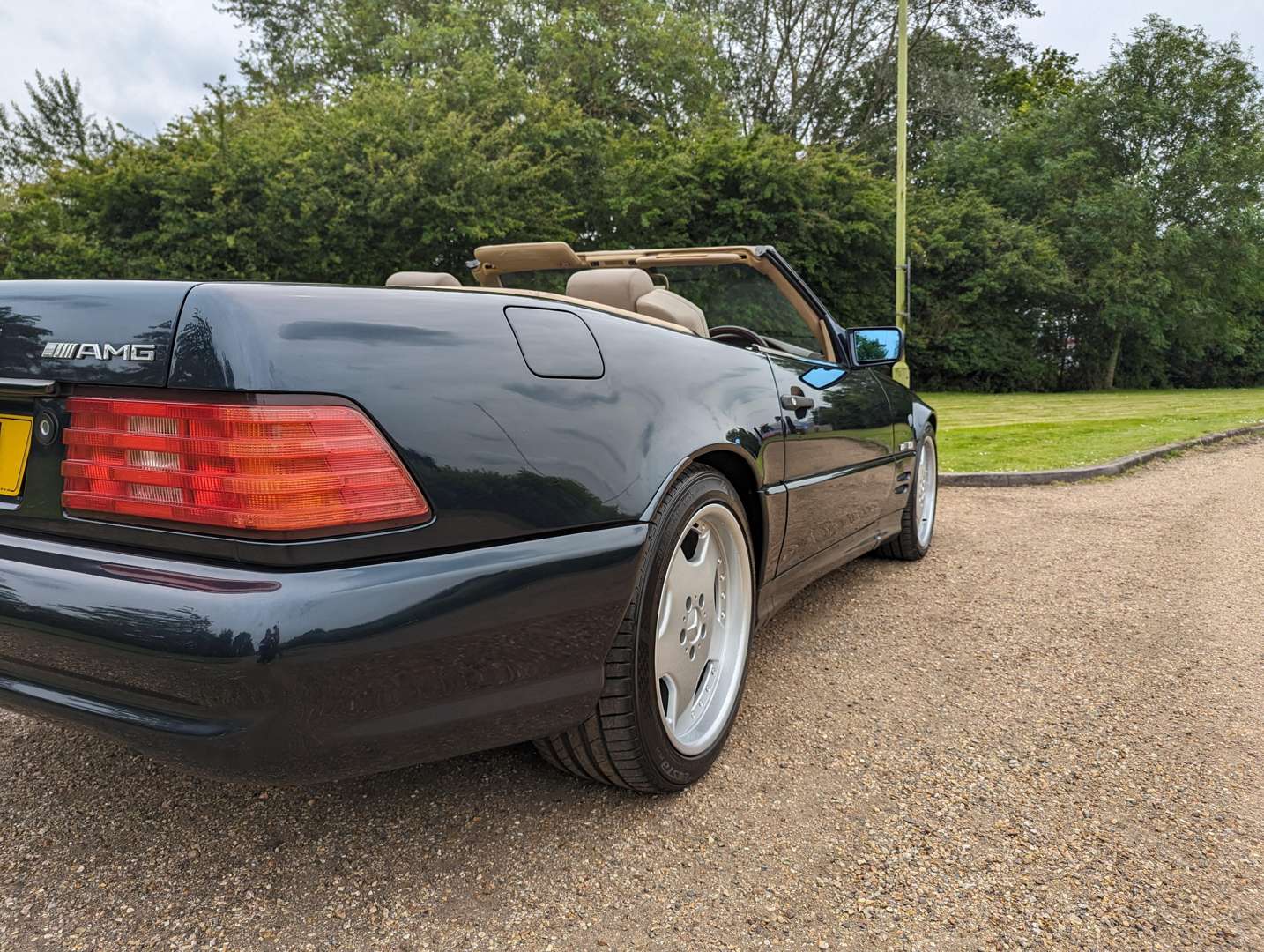 <p>1996 MERCEDES SL 600 AUTO</p>