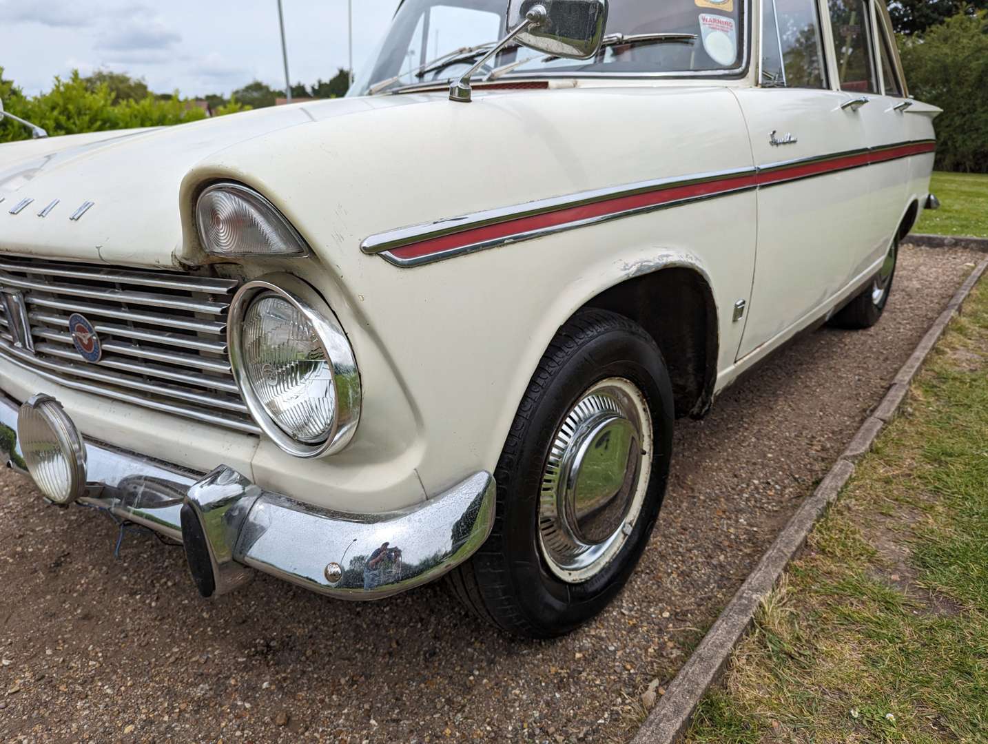 <p>1966 HILLMAN SUPER MINX&nbsp;</p>