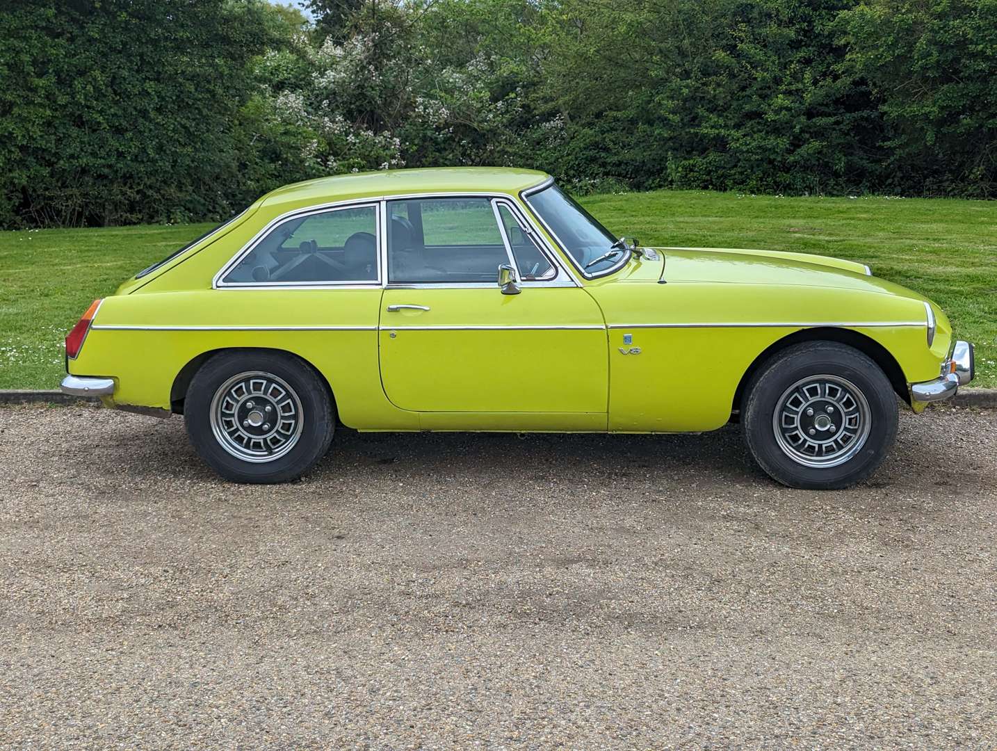 <p>1974 MG B GT V8</p>