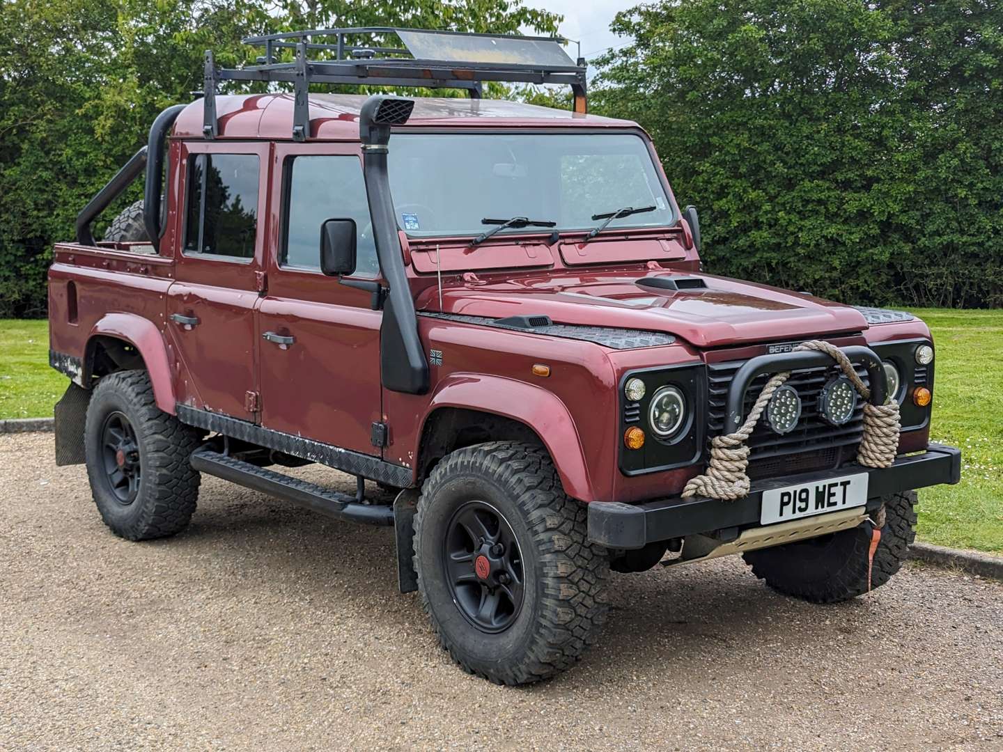 <p>2001 LAND ROVER DEFENDER 110 COUNTY TD5</p>