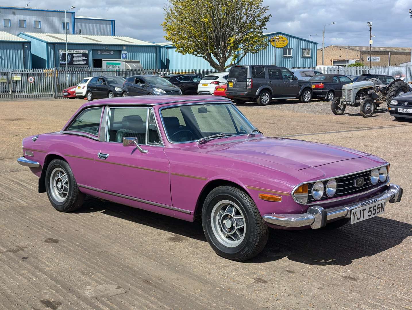 <p>1975 TRIUMPH STAG</p>