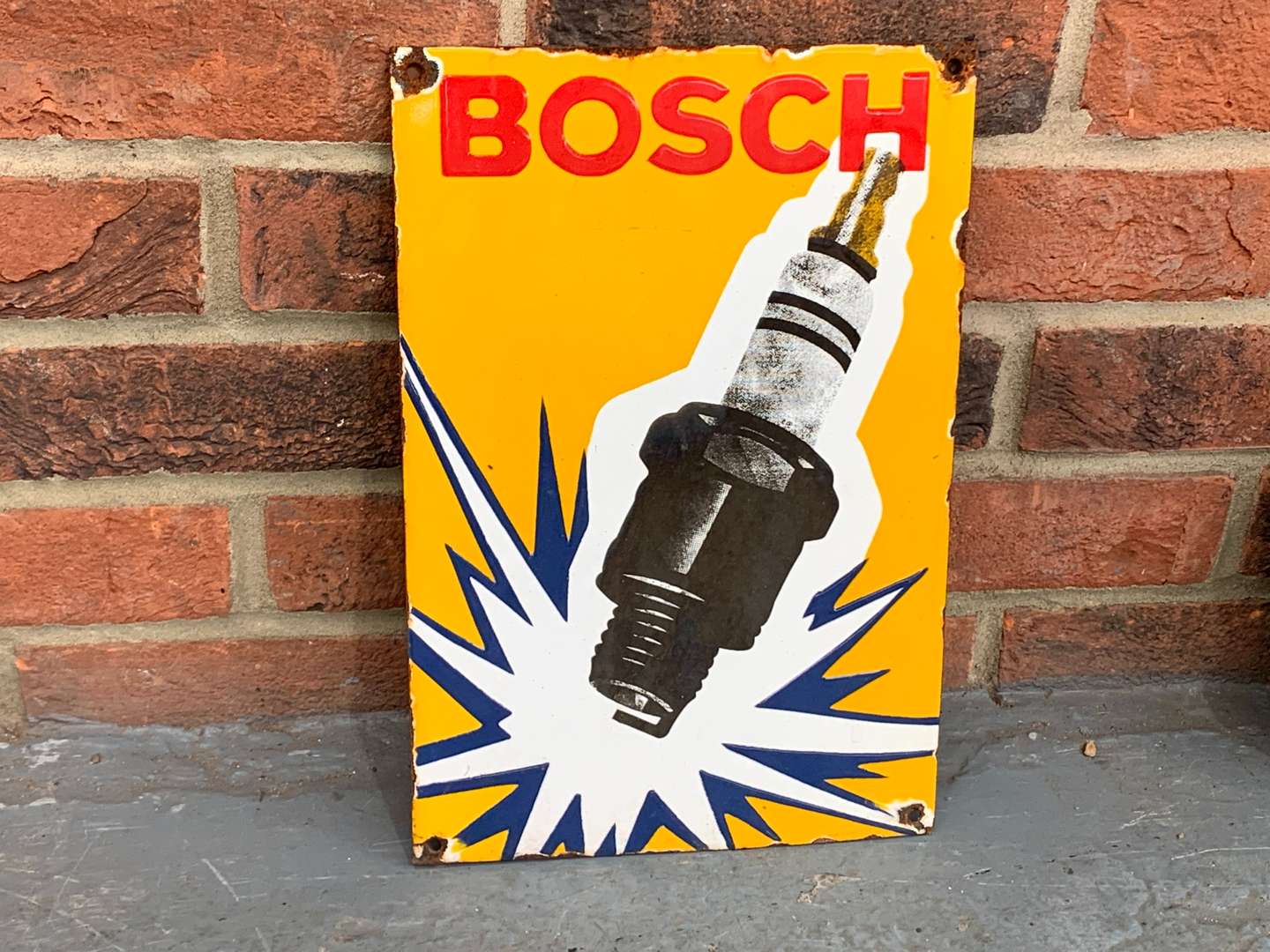 <p>Bosch Spark Plugs Small Enamel Sign</p>