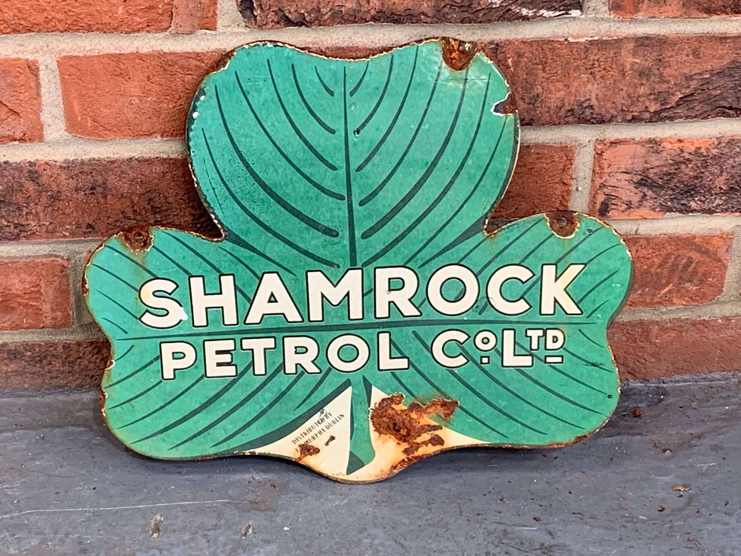 <p>Shamrock Petrol Co Ltd Small Enamel Sign</p>