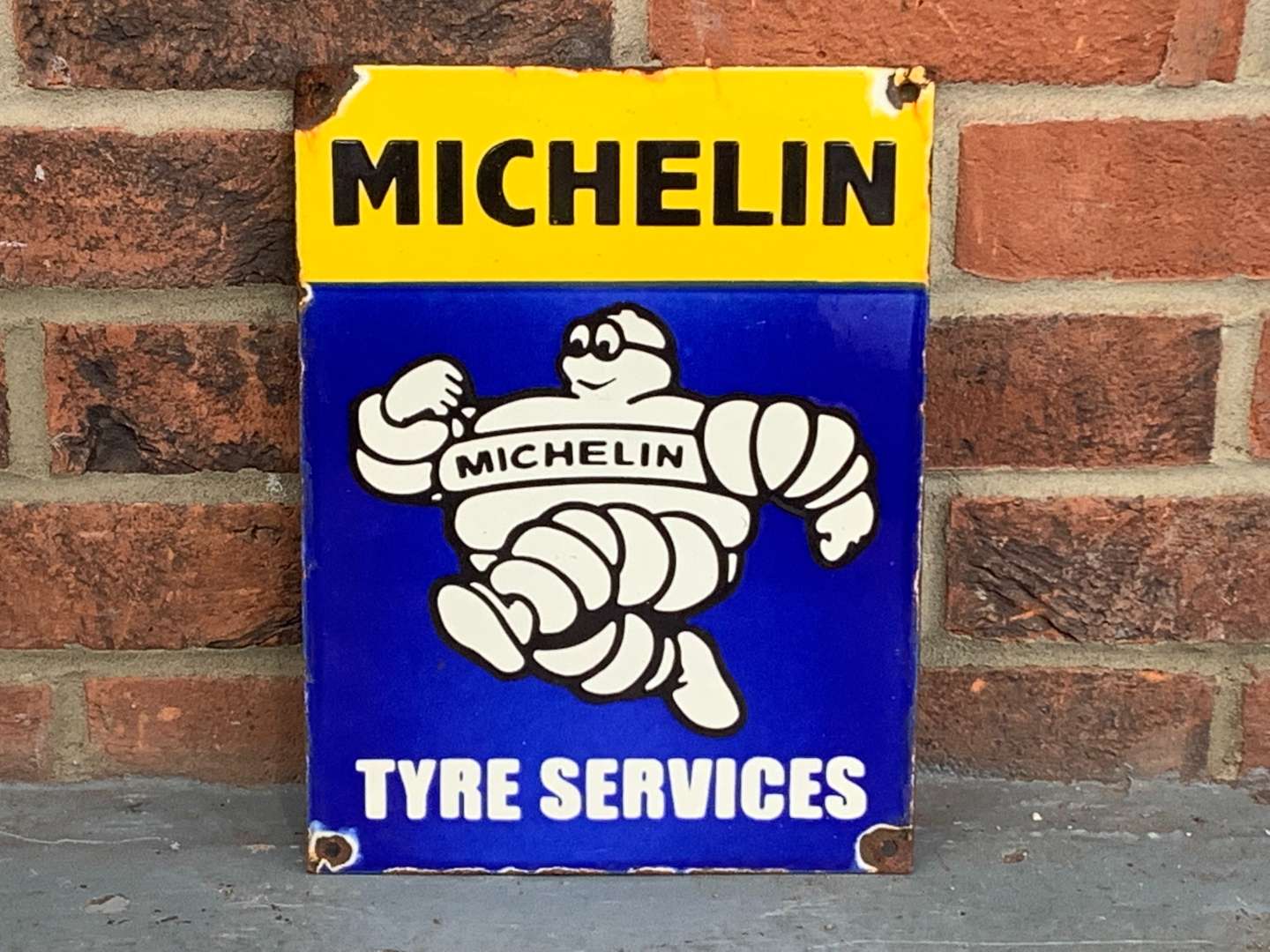 <p>Michelin Tyre Service Small Enamel Sign</p>