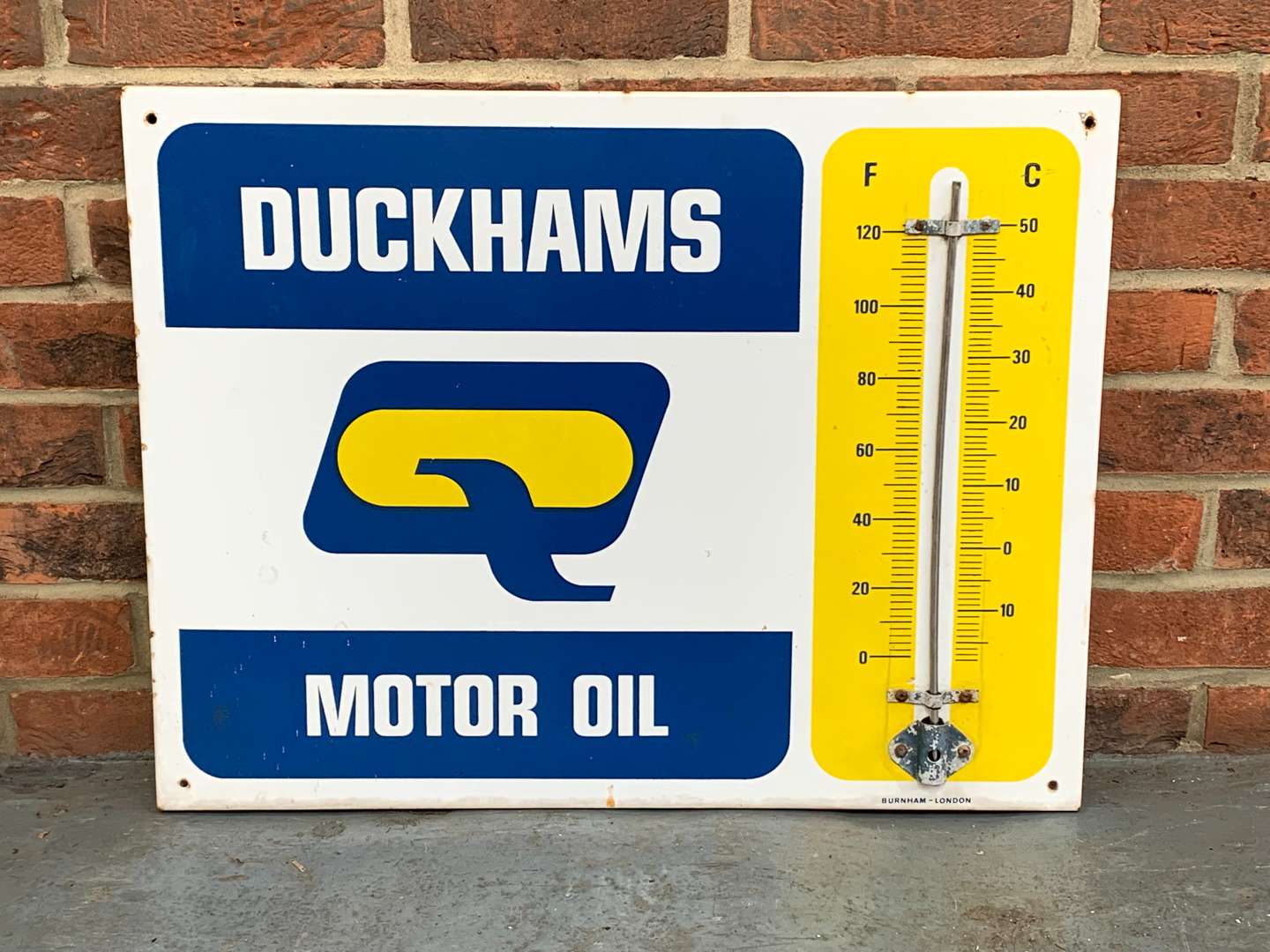 <p>Duckhams Motor Oil Thermometer Enamel Sign&nbsp;</p>
