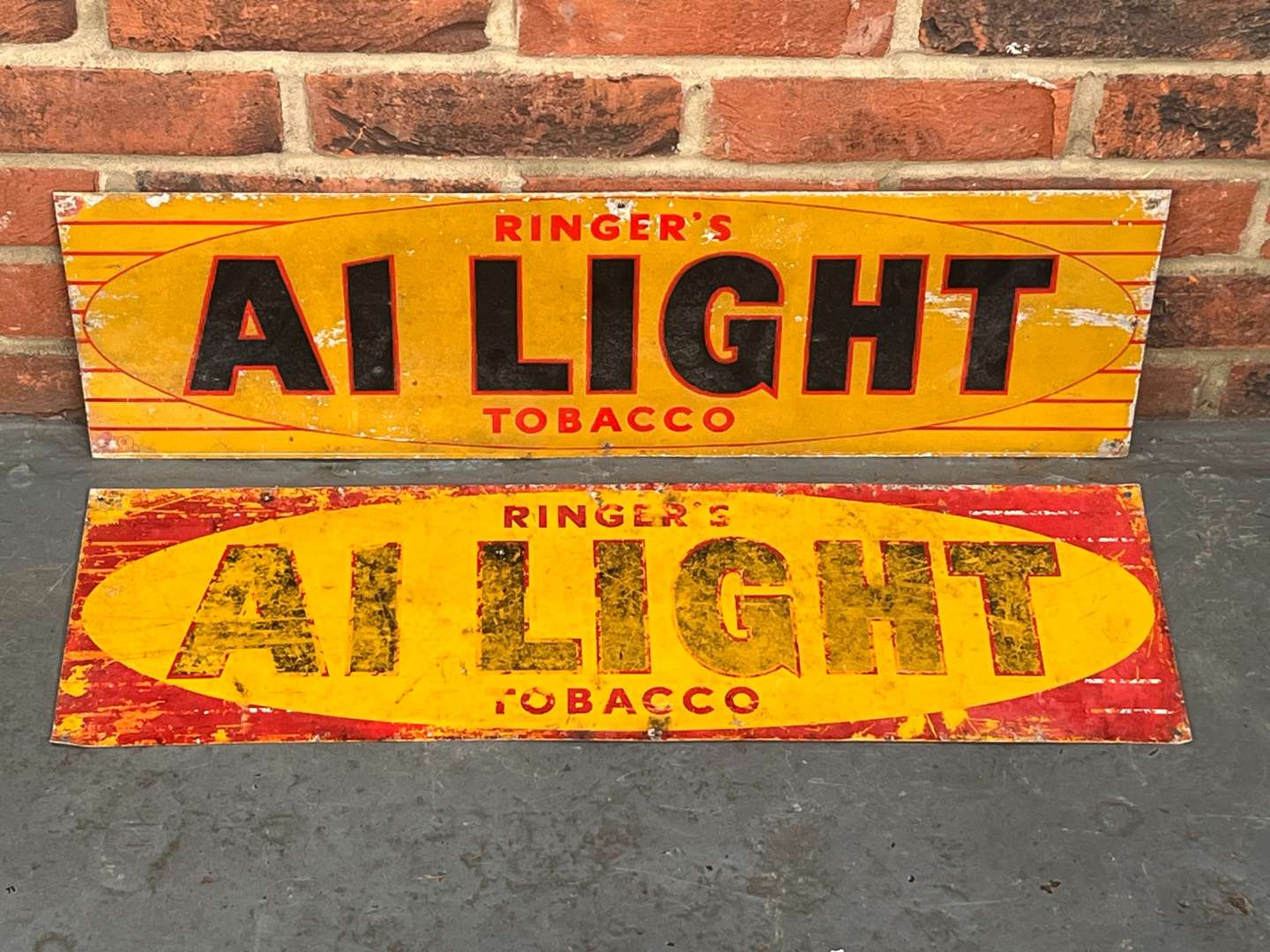 <p>Two Ringers Al Lights Tobacco Aluminium Signs&nbsp;</p>