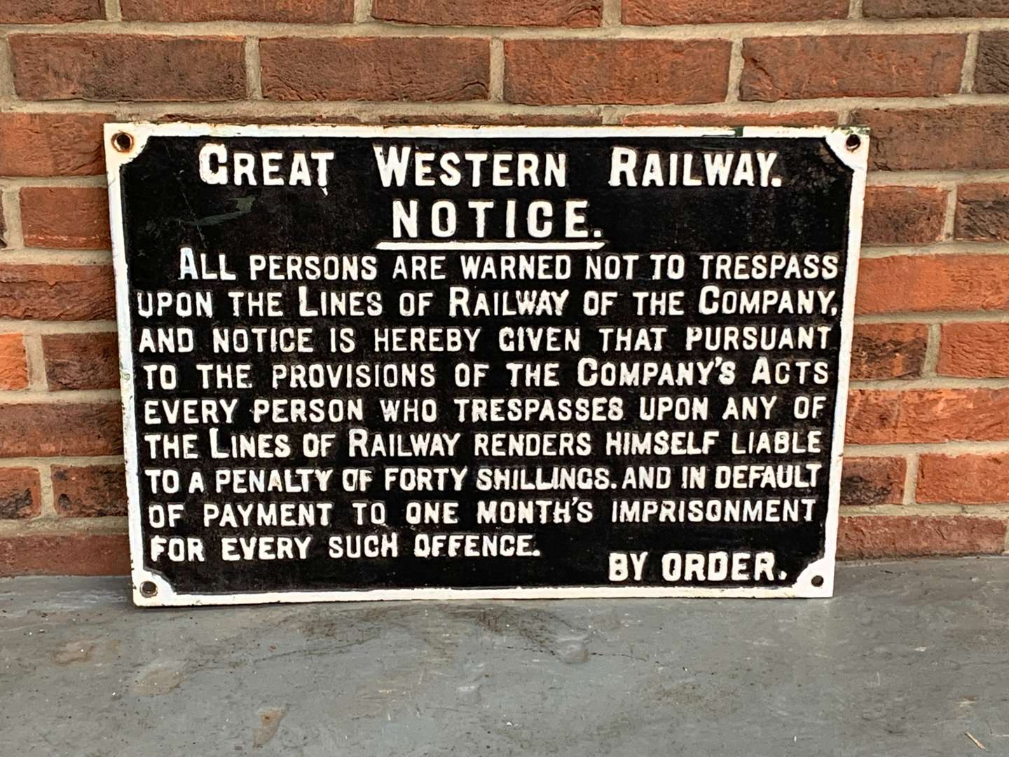 <p>Great Western Railway Notice Cast Iron Sign</p>