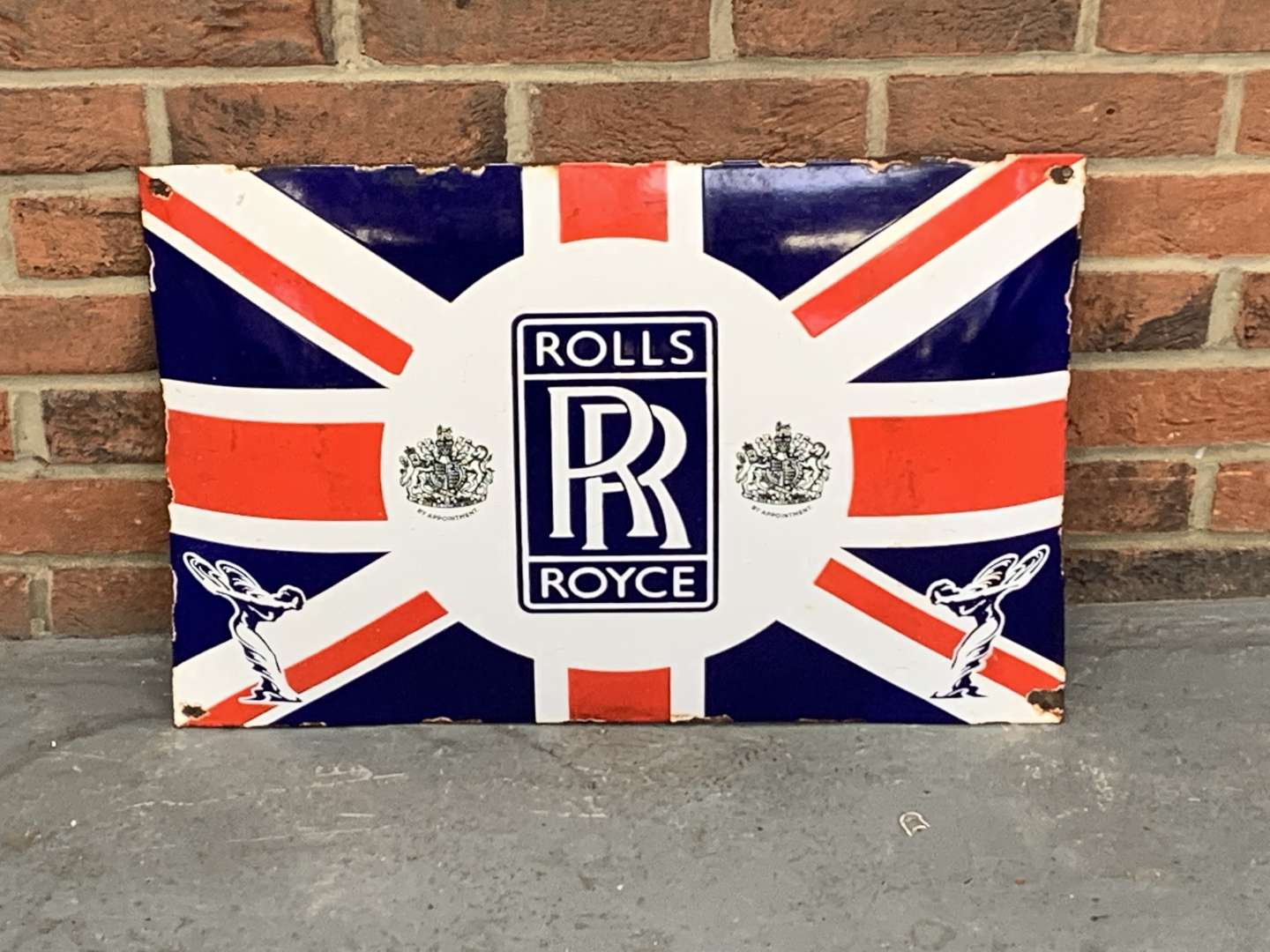 <p>Union Jack Roll Royce Enamel Sign</p>