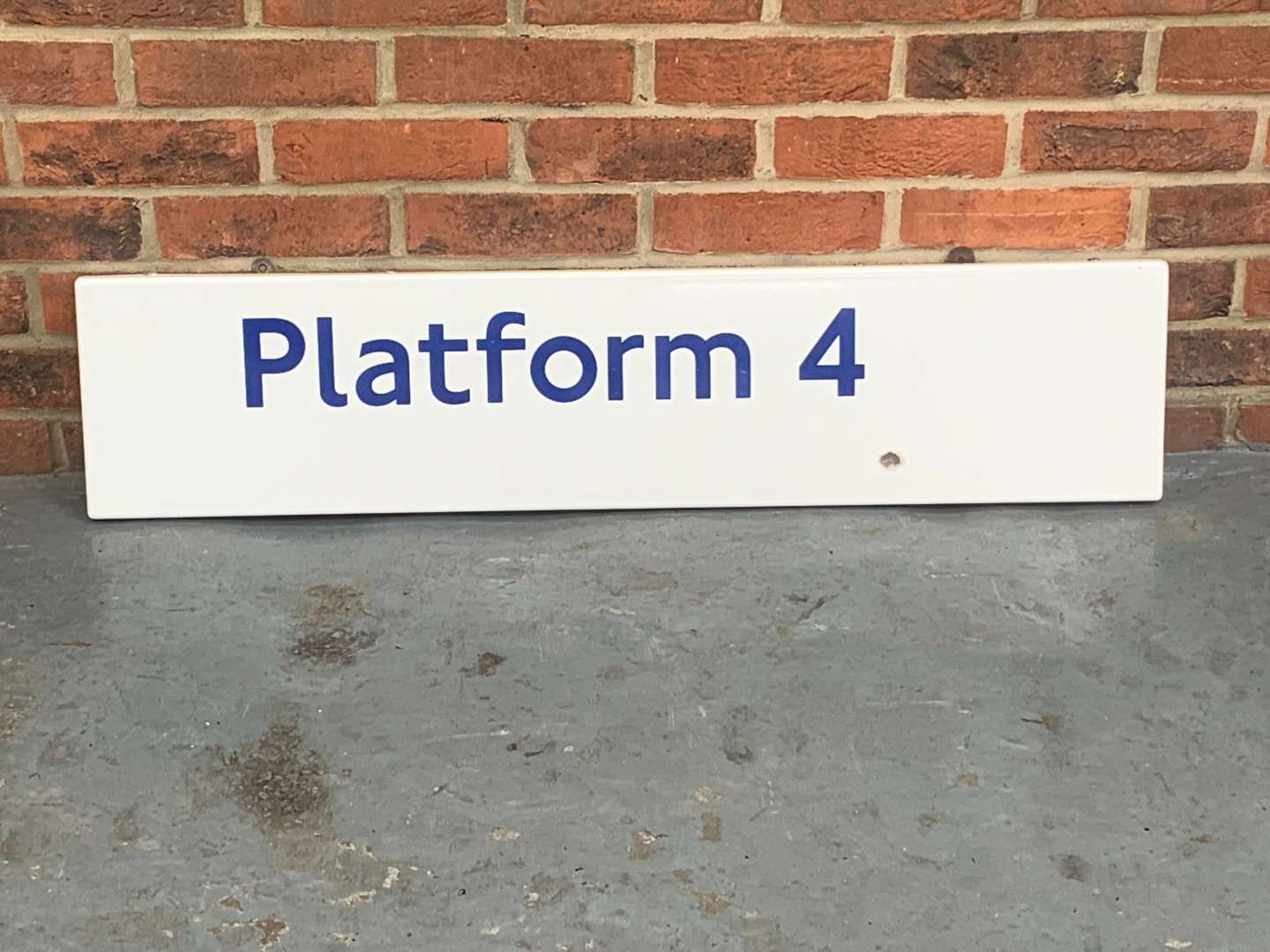 <p>Platform 4 Enamel Railway Sign</p>