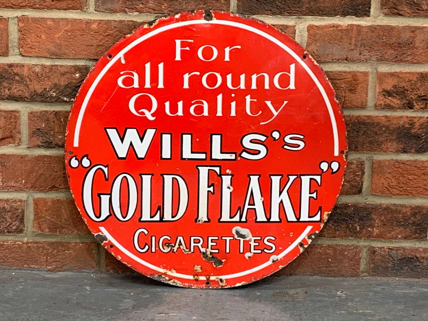 <p>Wills Gold Flake Cigarettes Circular Enamel</p>