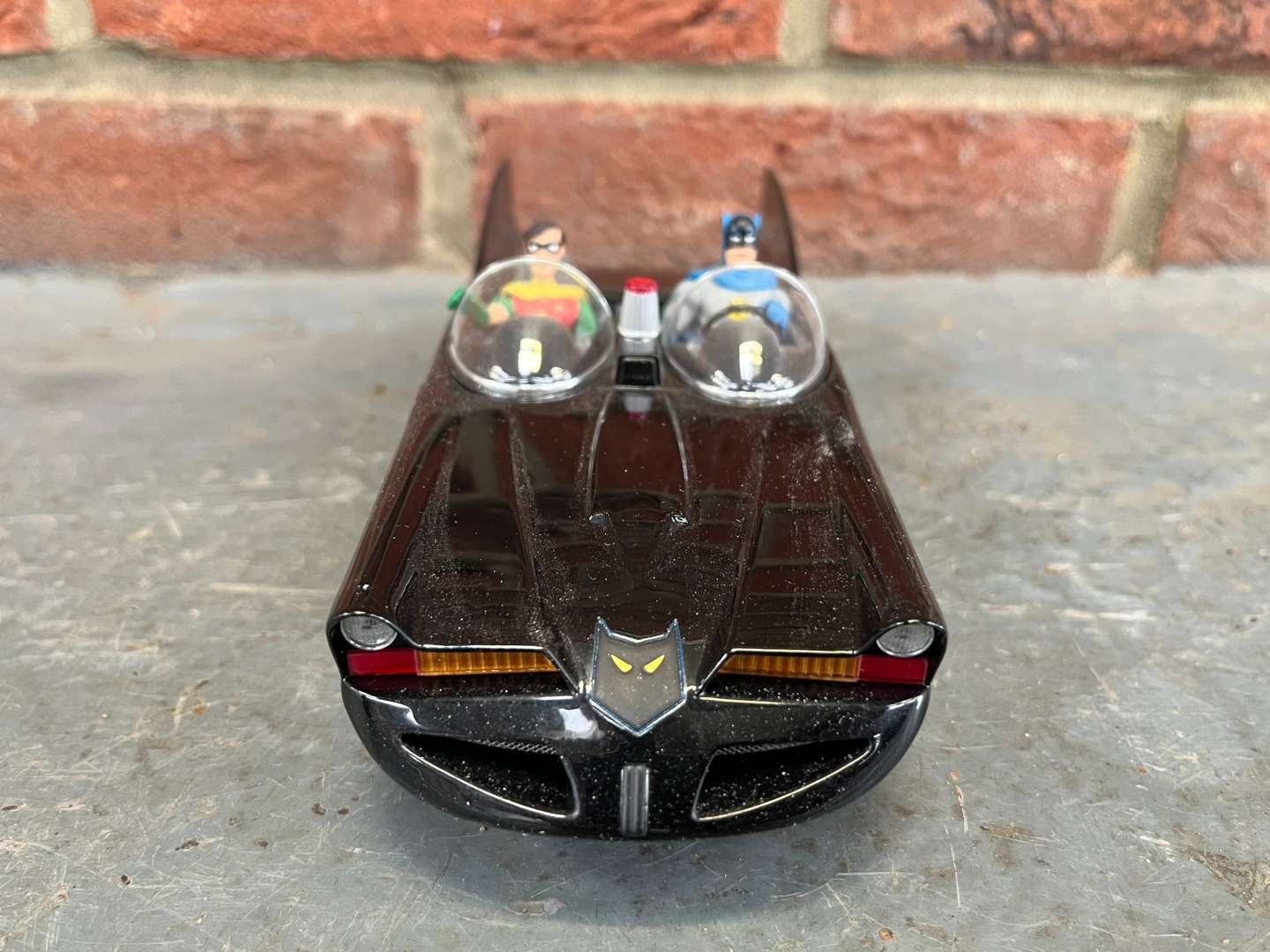 <p>Bat Mobile Model Car By Danbury Mint</p>