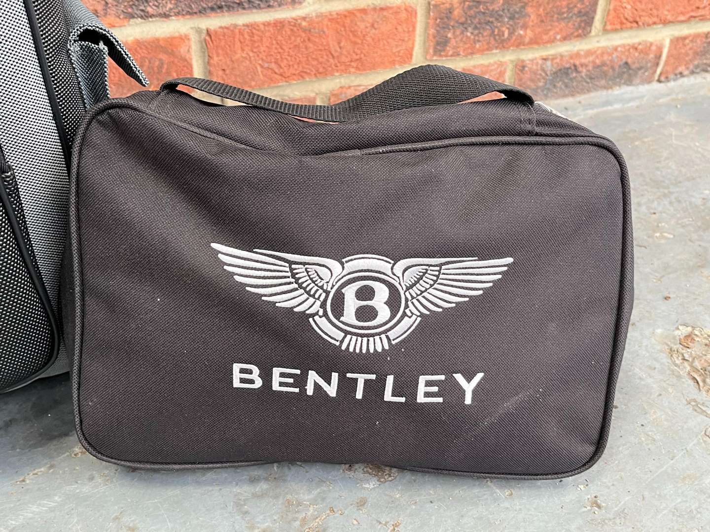 <p>Bentley Battery Charger, Bulb Kit, Cool Bag and Car Cover</p>