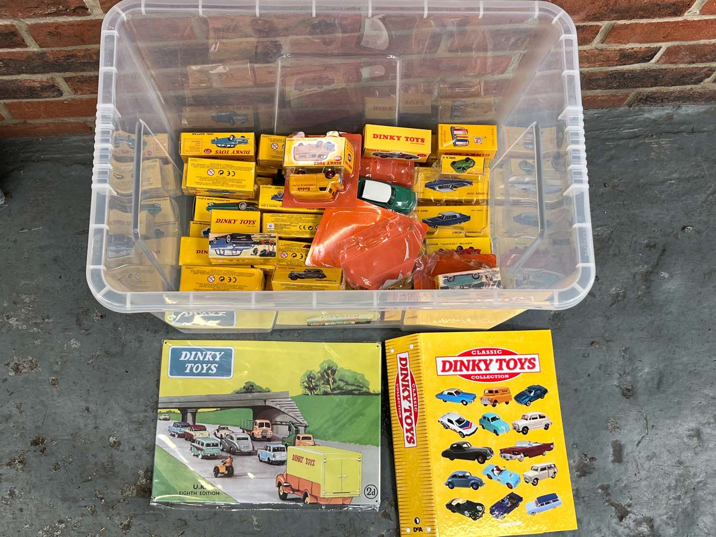 <p>Collection of Reproduction Dinky Toy Car and Magazines&nbsp;</p>