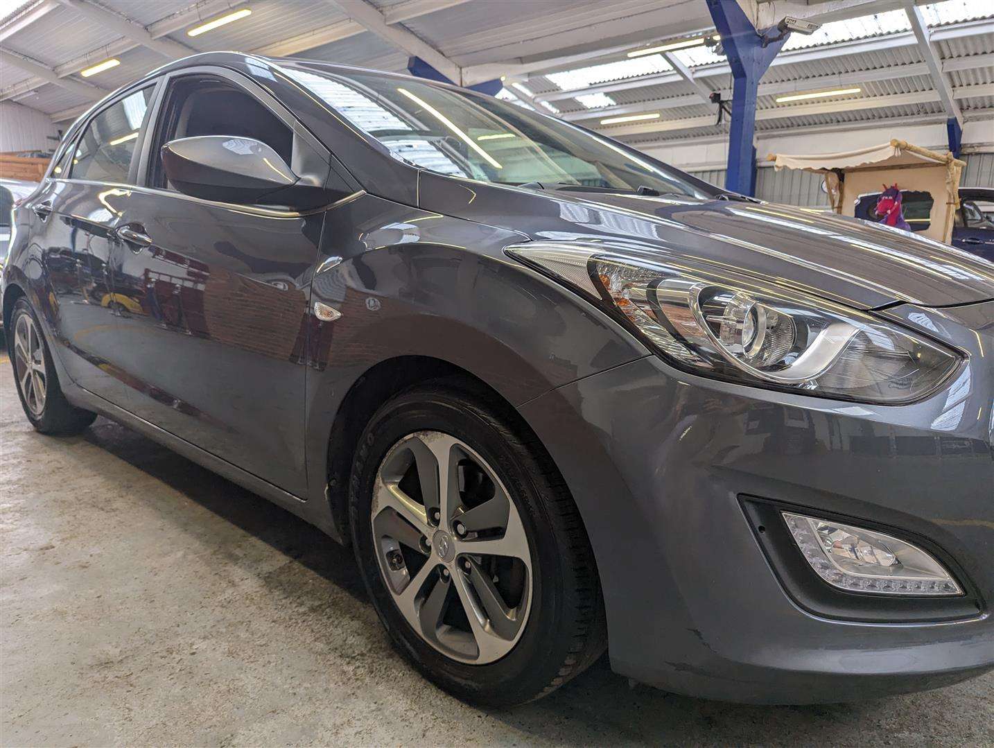 <p>2016 HYUNDAI I30 SE BLUE DRIVE CRDI S-A</p>