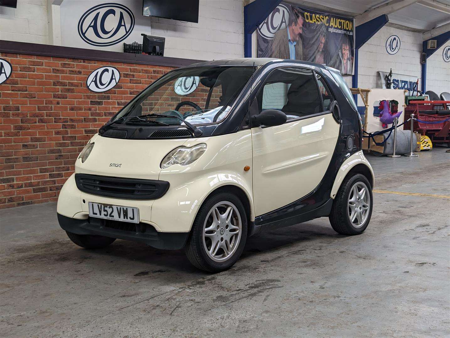 <p>2003 SMART CITY PULSE 50 SEMI-AUTO</p>